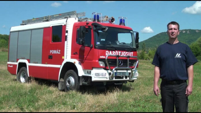 Tűzoltógépjármű-fecskendő